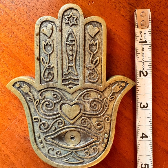 PAPERWEIGHT / WALL DECOR. - Picture 3 of 4